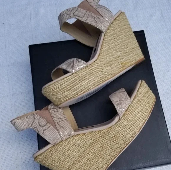 Matt Berson Golden snake wedges 10 NIB - Picture 4 of 10